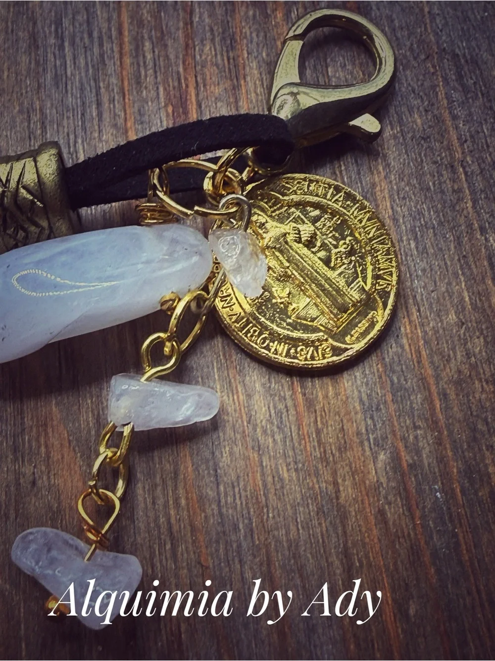Alquimia gold hardware
